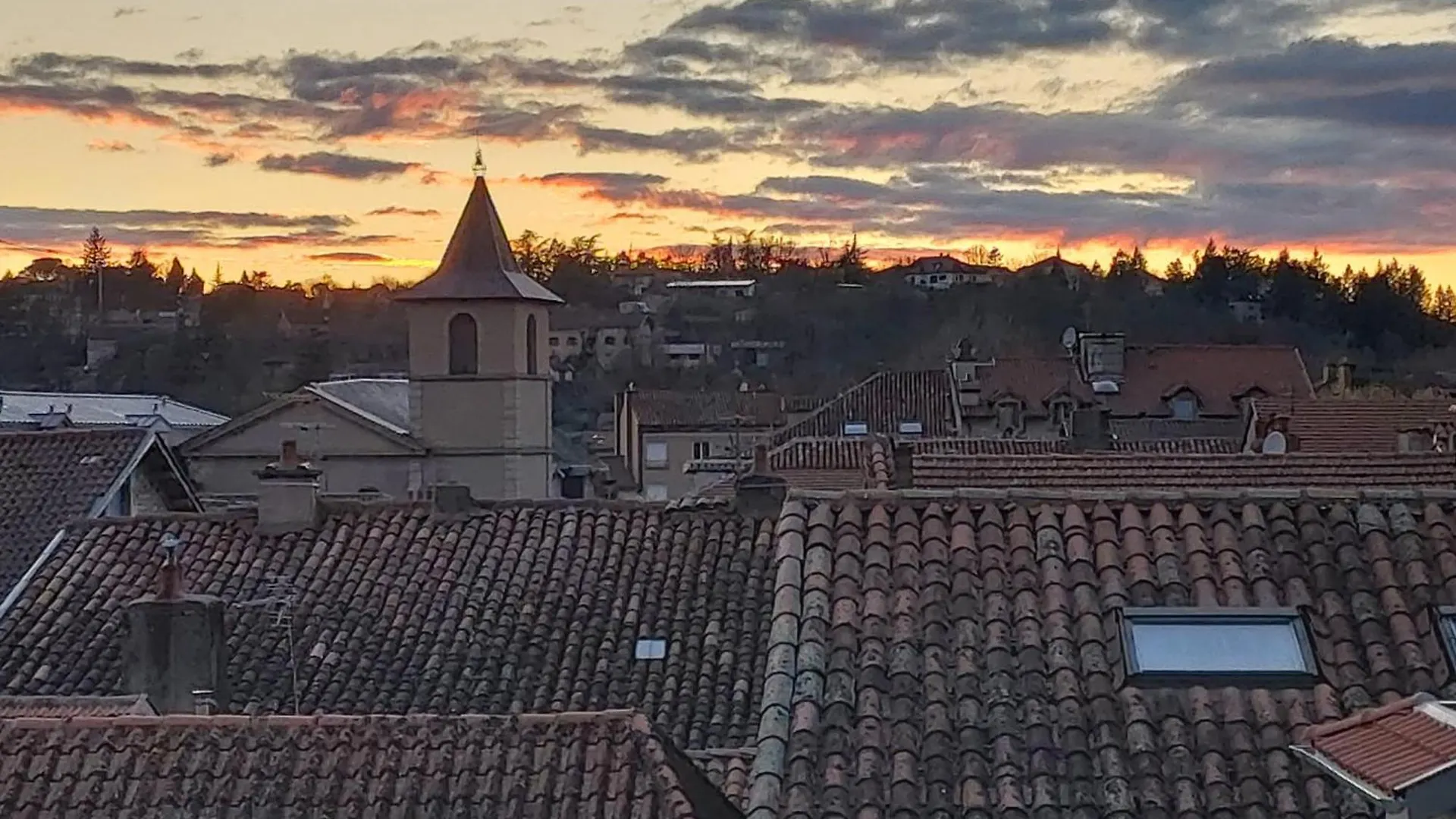 Le Saint-Georges Appartement Villefranche-de-Rouergue